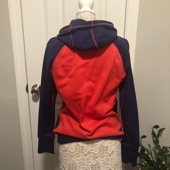 Nike Hoodie - Picture 2 of 6